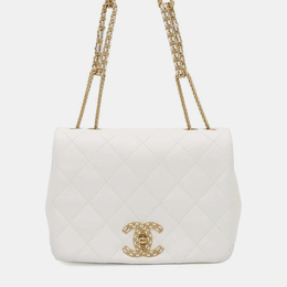 Chanel: Белая сумка 