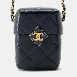 Chanel: Чёрная сумка 