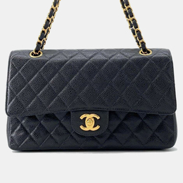 Chanel: Чёрная сумка 