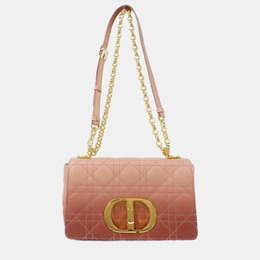 Dior: Розовая сумка 