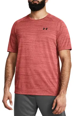 Under Armour: Оранжевая футболка 