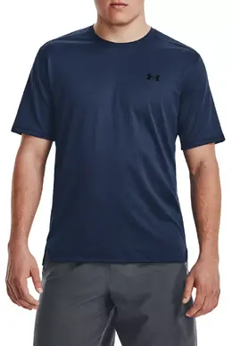 Under Armour: Чёрная футболка 