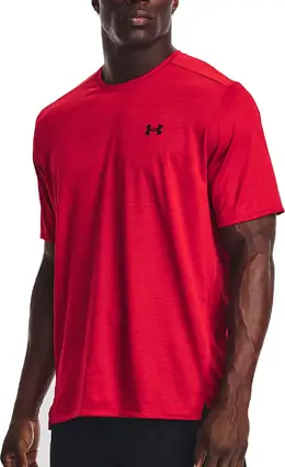 Under Armour: Красная футболка 
