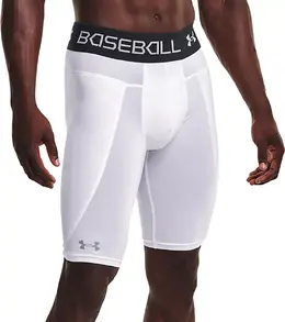 Under Armour: Белые шорты 