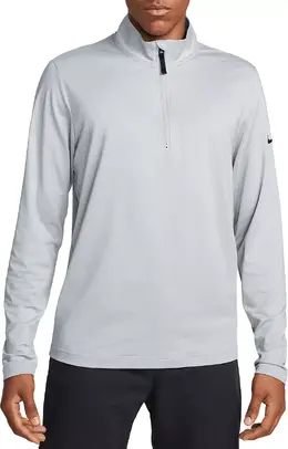 Nike: Светлые кроссовки  Dri FIT