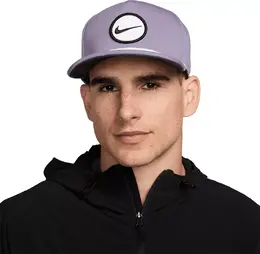 Nike: Кепка  Daybreak