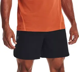 Under Armour: Чёрные шорты 