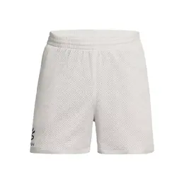 Under Armour: Белые шорты 