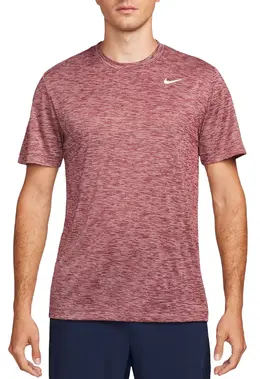 Nike: Тёмная футболка  Dri FIT