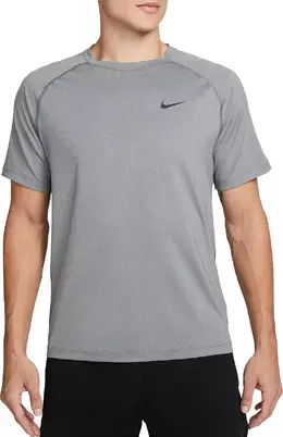 Nike: Серая футболка  Dri FIT