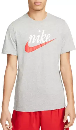Nike: Футболка  Sportswear с коротким рукавом