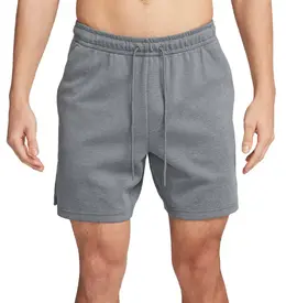 Nike: Флисовые шорты  Dri FIT