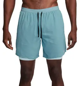 Nike: Джинсовые шорты  Dri FIT