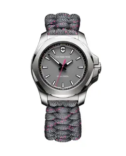 Victorinox: Часы 