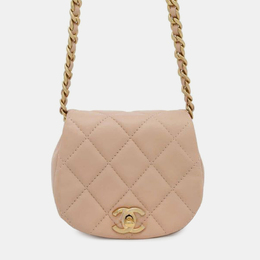 Chanel: Светлый клатч 
