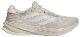 Adidas: Бежевые кроссовки  Supernova