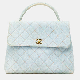 Chanel: Голубая сумка 