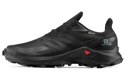 Salomon: Чёрные кроссовки 