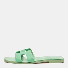 Hermes: Зелёные сандалии 