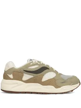 Saucony: Бежевые кроссовки  Shadow