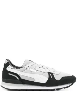 PUMA: Светлые кроссовки 
