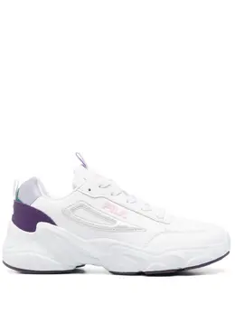 Fila: Белые кроссовки 