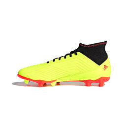Adidas: Жёлтые кеды  Predator