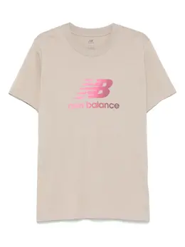 New Balance: Прямая футболка 