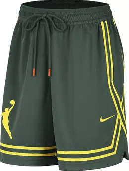 Nike: Зелёные шорты 