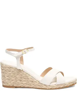 Stuart Weitzman: Белые мокасины 