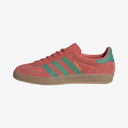 Adidas: Красные кеды  Gazelle Indoor