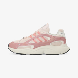adidas: Розовые кроссовки 