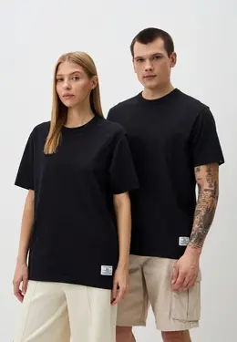Alpha Industries: Чёрная футболка 