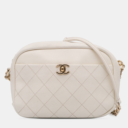 Chanel: Белая сумка 