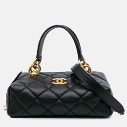 Chanel: Чёрная сумка 