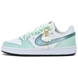 Nike: Белые кроссовки  Court