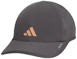 Adidas: Кепка 