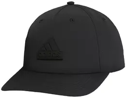 Adidas: Чёрная кепка 