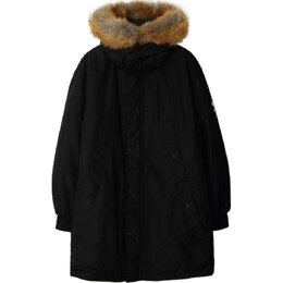 Burberry: Чёрный пуховик 
