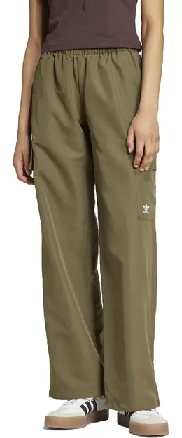 Adidas: Брюки  Essentials