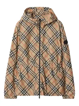 Burberry: Бежевая куртка 