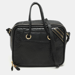 Balenciaga: Чёрная сумка 