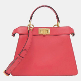 Fendi: Розовая сумка  Peekaboo