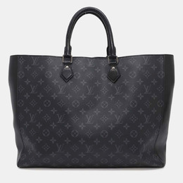 Louis Vuitton: Чёрная сумка 