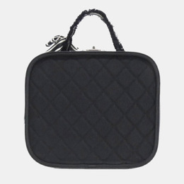 Chanel: Чёрная сумка 
