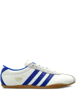 adidas: Белые кроссовки 