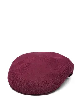 Kangol: Красная кепка 