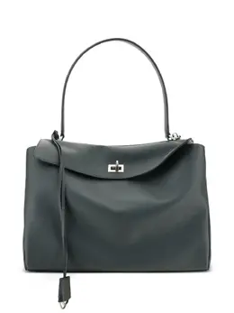 Balenciaga: Тёмная сумка 