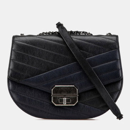 Chanel: Чёрная сумка 