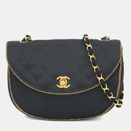 Chanel: Чёрная сумка 